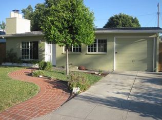 22736 Mariano St, Woodland Hills, CA 91367