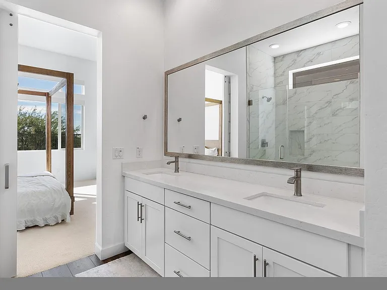 7605 E Camino Del Monte — Photo 41