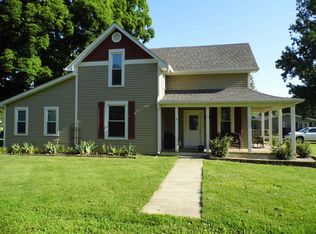 6824 Monroe St, Stockwell, IN 47905