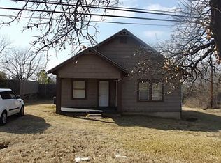 404 Kevin Miller Rd, Kennedale, TX 76060