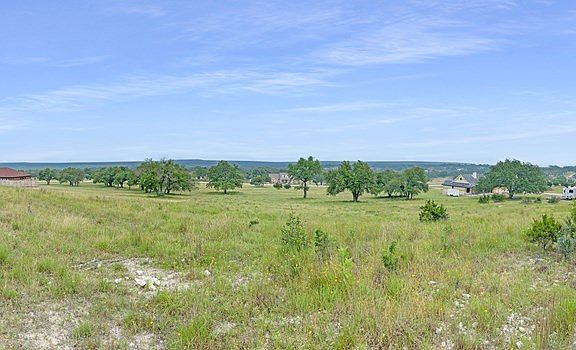 3rd image of 961 Thriving Oak Dr