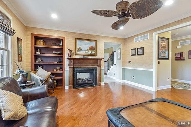 2nd image of 24 Lonergan Ln