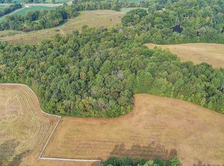 901 Hidden Lake Ln, Cape Girardeau, MO 63701