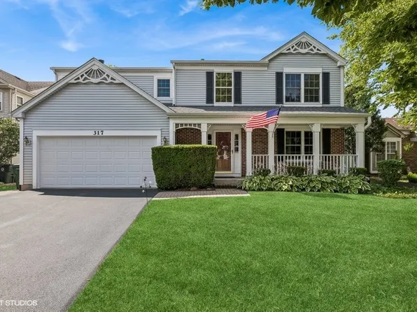 317 E Big Horn Dr, Hainesville, IL 60030