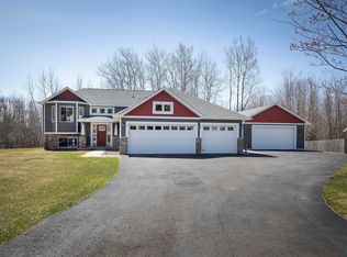 5012 Silver Leaf St, Hermantown, MN 55811