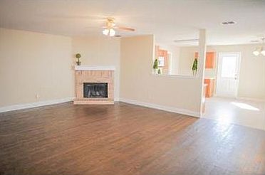 2nd image of 613 Lewis Canyon Ln