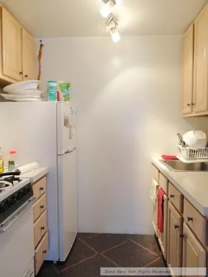 Rented by Bond New York | media 14