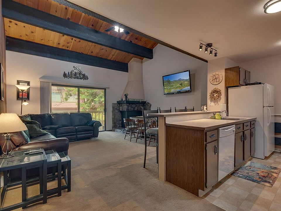 1st image of 1001 Commonwealth Dr #139
