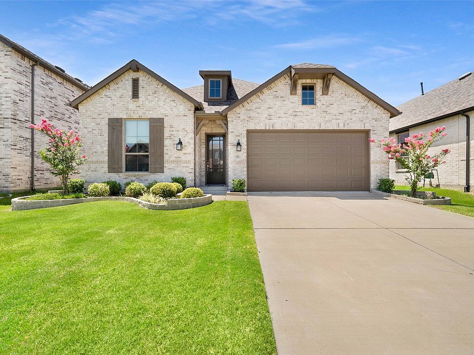 1st image of 1416 Arrowwood Dr