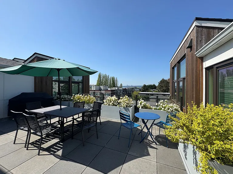 Plaza Apartments — Photo 119