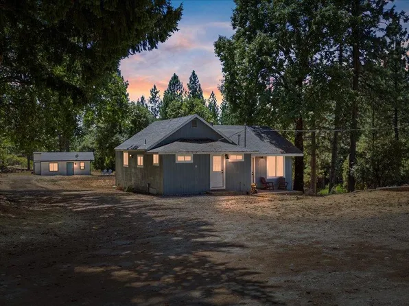 675 Ridge Rd, Rail Road Flat, CA 95245