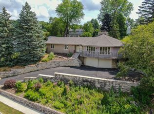 141 S Wind Trl, Horicon, WI 53032