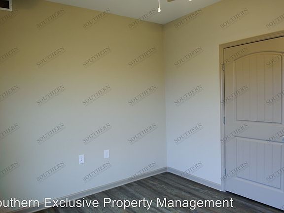 5th image of 1607 Us 31w Byp APT 12A