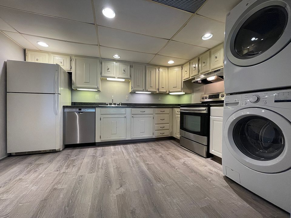 1st image of 4511 Forest Ln