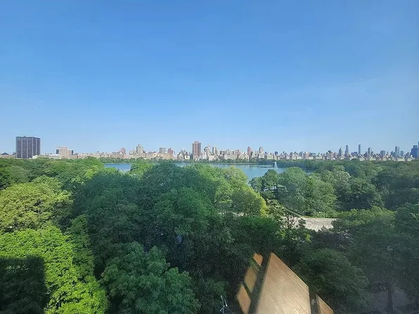 315 Central Park West image 2 of 11