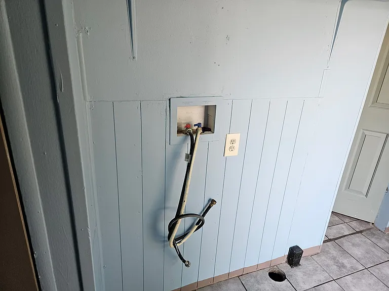 511 E Oakdale St #20 — Photo 8