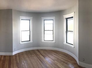 682 Columbia Rd #3A, Dorchester, MA 02125