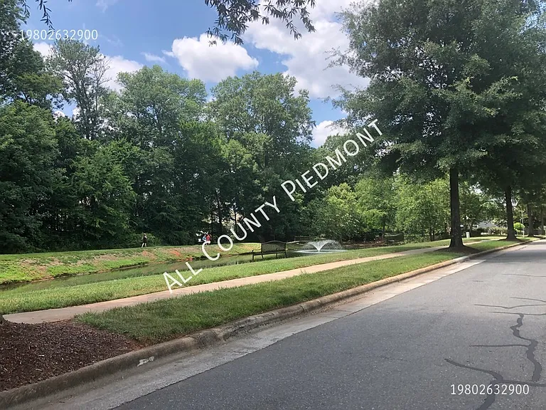 5119 Alysheba Dr — Photo 14
