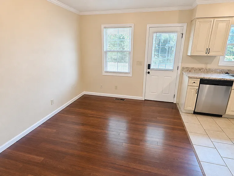 223 Cooper Rd — Photo 4
