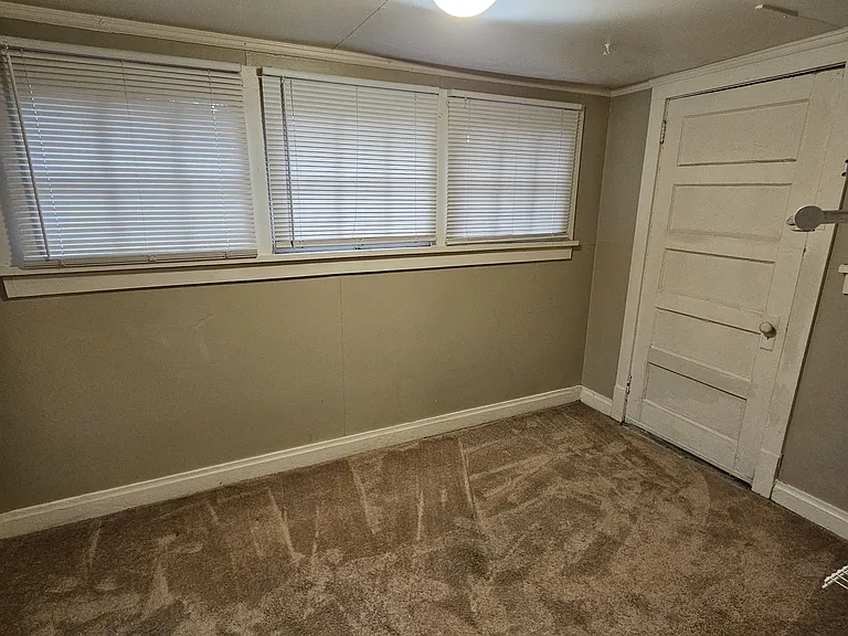 2840 Benton St — Photo 14