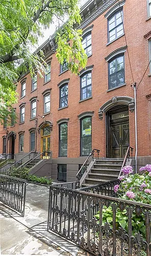 139 Grand St #2 Photo 1