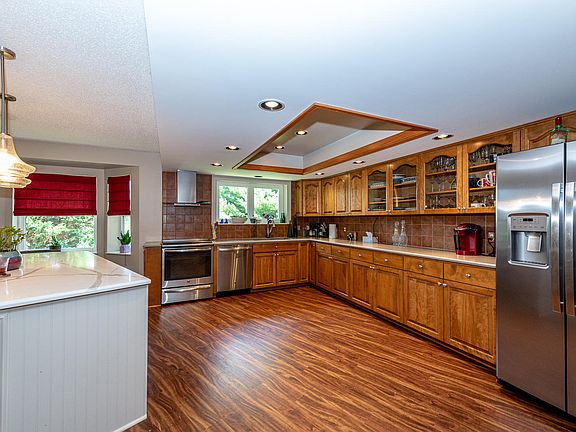5th image of 724 Mize Farm Ct