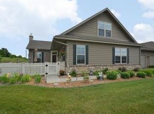 23980 Rivers Edge Rd, Rogers, MN 55374