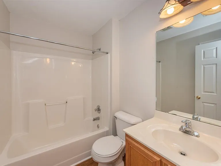 817 William Howard Taft Rd — Photo 13