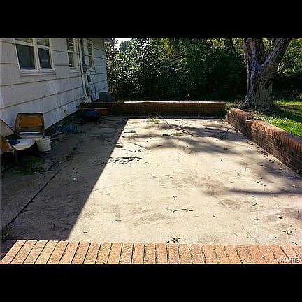 4th image of 9835 Medford Dr