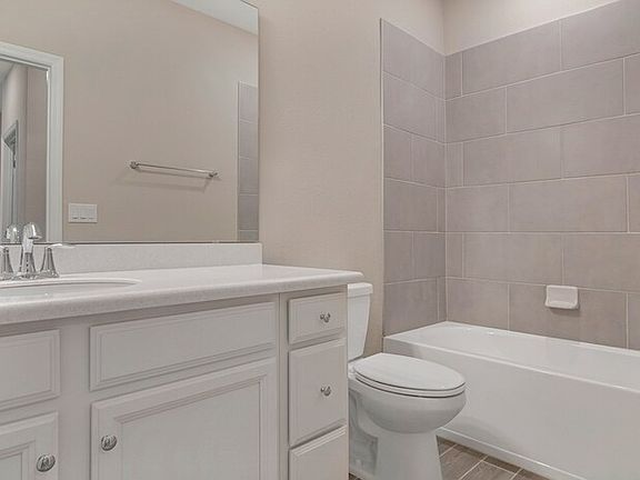 4th image of 7135 Longleaf Branch Dr