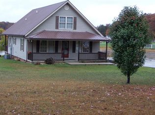 200 Twin Creek Rd, Irvine, KY 40336