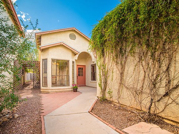 4th image of 8633 N Auriga Way