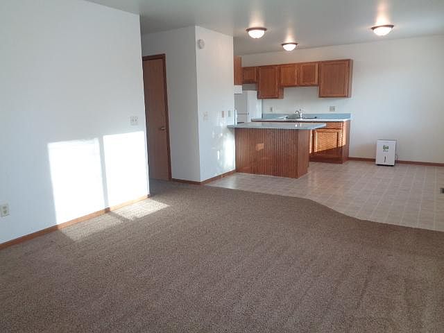 2nd image of 5021 Silverberry Dr