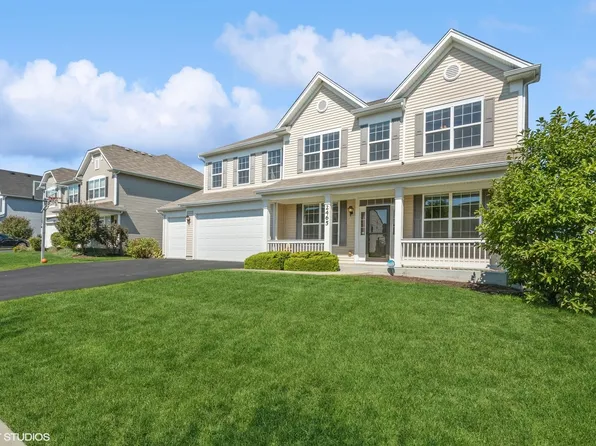 2465 River Hills Ln, Bolingbrook, IL 60490