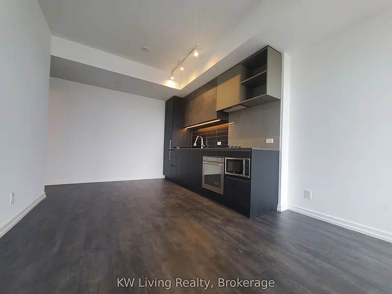 1000 Portage Pkwy #1801 — Photo 7