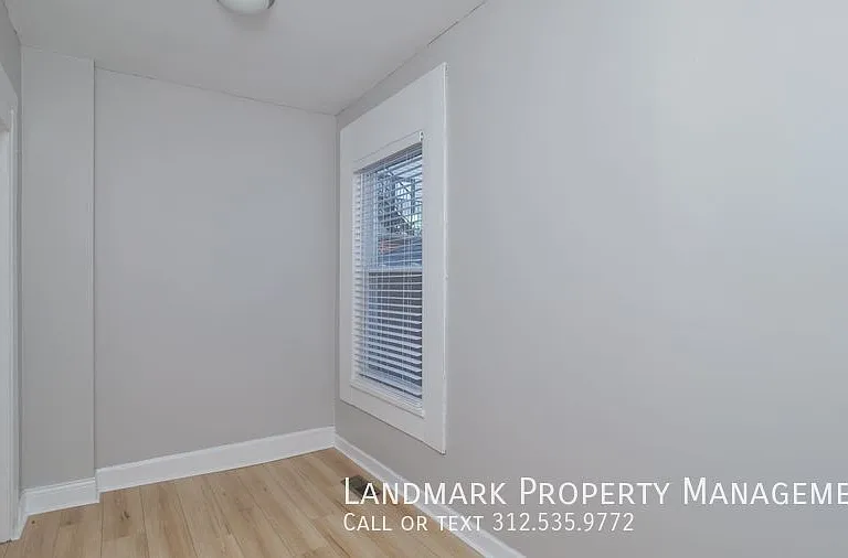 1917 S May St #1R — Photo 14
