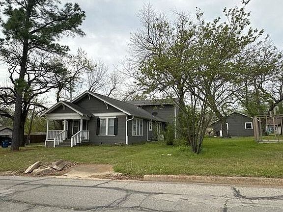 2nd image of 1401 N Preston St