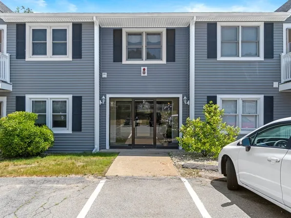 450 Somerset Ave APT 404, Taunton, MA 02780