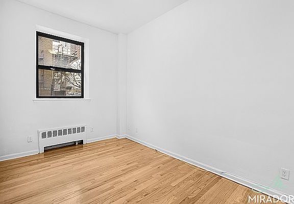3rd image of 432 E 89th St APT A