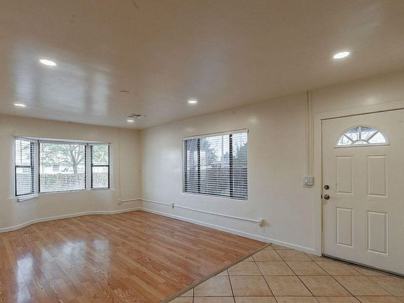 5th image of 660 E 1st Ave #A