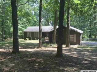 1487 Telephone Tower Rd, Laceys Spring, AL 35754