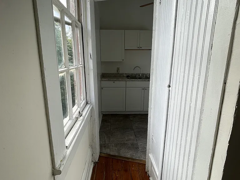3936 Prytania St — Photo 3