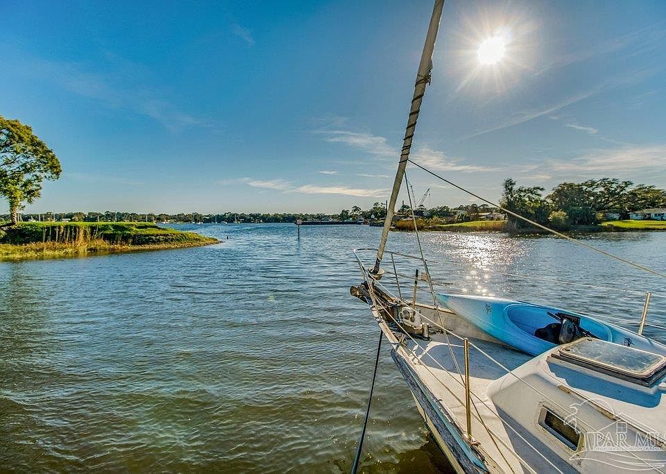 Martinique On The Bayou 201 N Stillman St Pensacola FL Zillow