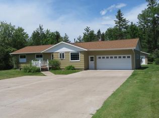 W5222 Hillside Dr, Merrill, WI 54452