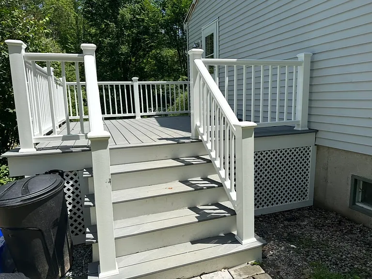 11 Parsons Ln — Photo 2