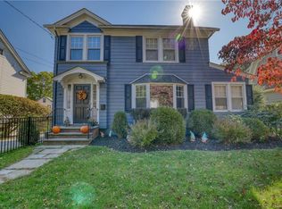 13 Beechwood Ave, Poughkeepsie, NY 12601