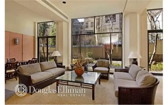 Rented by Douglas Elliman | media 36