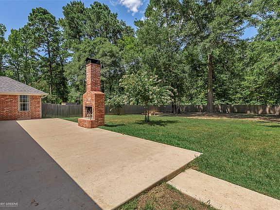 4th image of 171 Forest Glades Ln