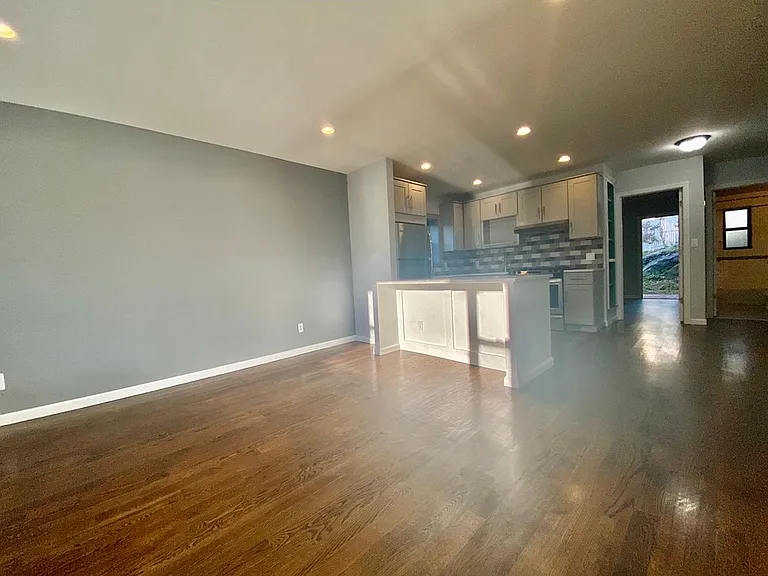 Stonelea Pl — Photo 18