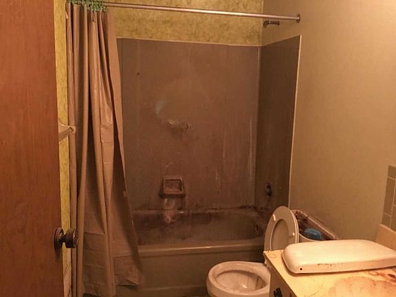 4th image of 2414 Mustang Dr #12